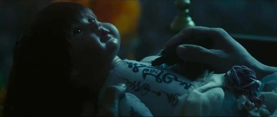 รีวิว The Guardian ตุ๊กตาอารักษ์ หนังผีเวียดนามที่หลอนโดยใช้ไสยศาสตร์กับตุ๊กตาลูกเทพจากไทย (ไม่มีสปอยล์) 1
